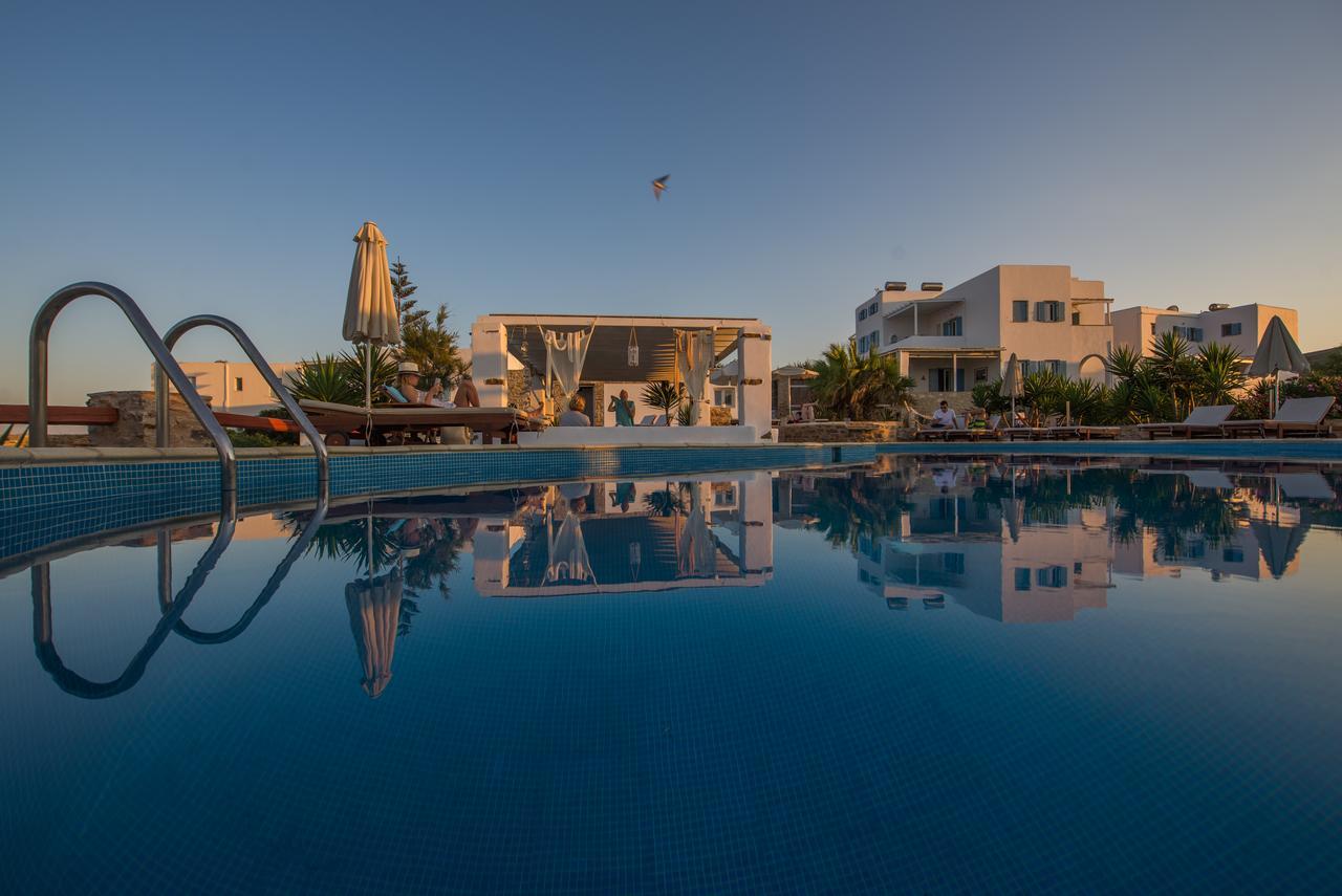 Kastro Antiparos Aparthotel Exteriör bild